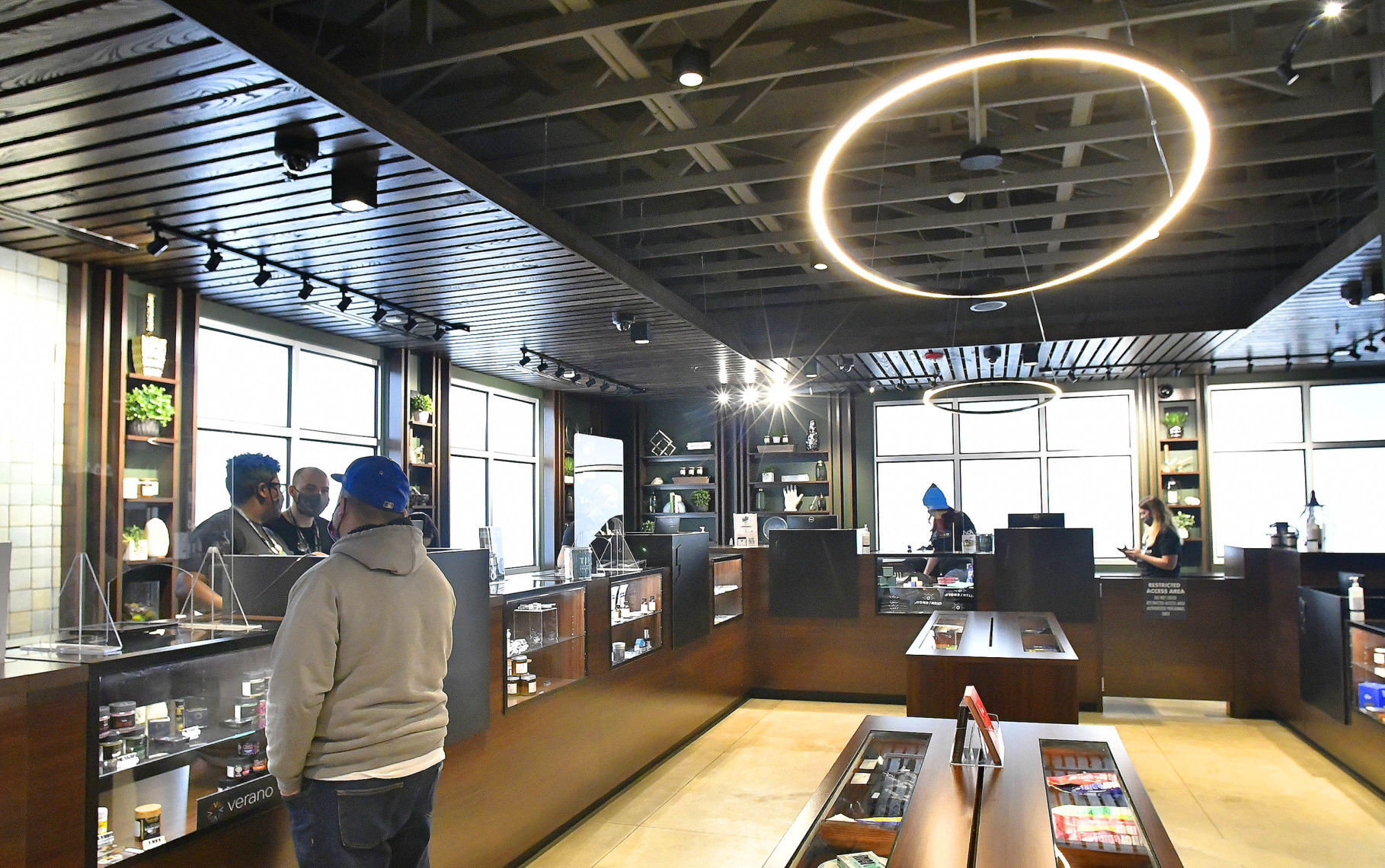 012721-blm-loc-2dispensary